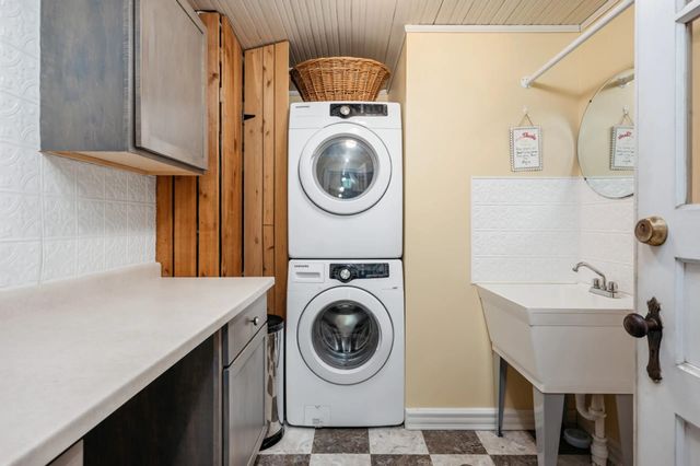 600 Bass Lake Road, Traverse City, MI 49685