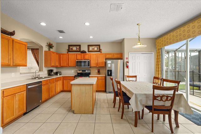 164 CASTAWAY BEACH WAY, Kissimmee, FL 34746