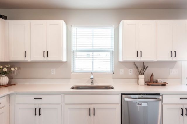 3377 Thorpe Rd, Nashville, TN 37207