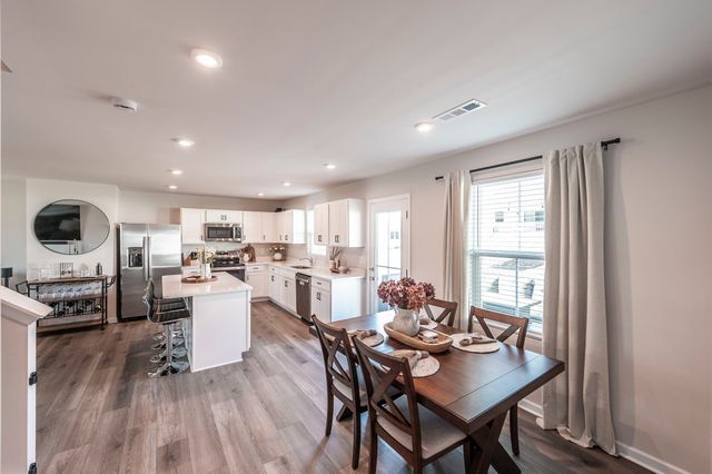 3377 Thorpe Rd, Nashville, TN 37207