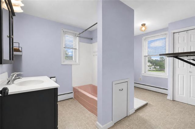 7588 Trexler Circle, Upper Macungie Twp, PA 18087