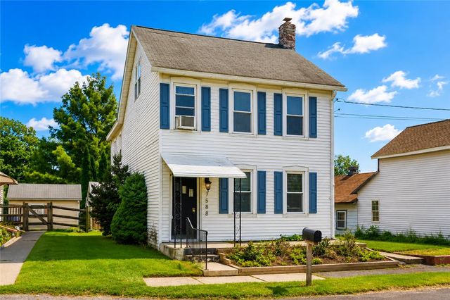 7588 Trexler Circle, Upper Macungie Twp, PA 18087