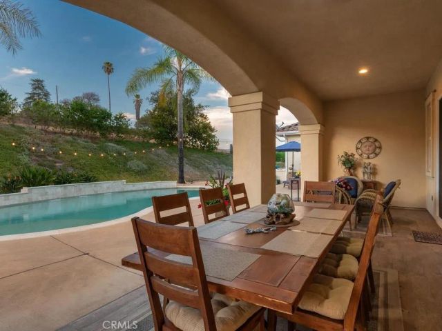 9430 W Lilac, Escondido, CA 92026