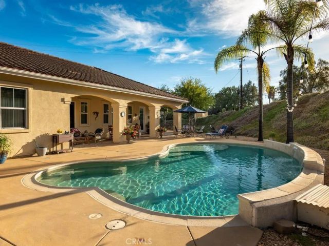 9430 W Lilac, Escondido, CA 92026
