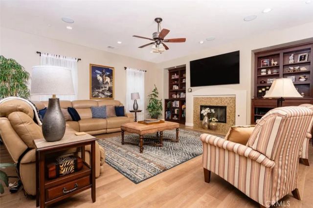 9430 W Lilac, Escondido, CA 92026