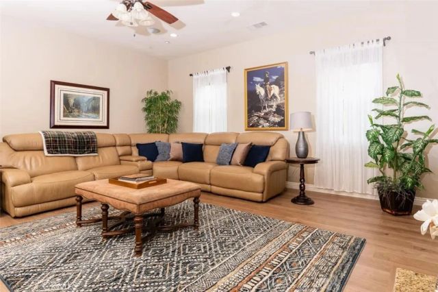 9430 W Lilac, Escondido, CA 92026