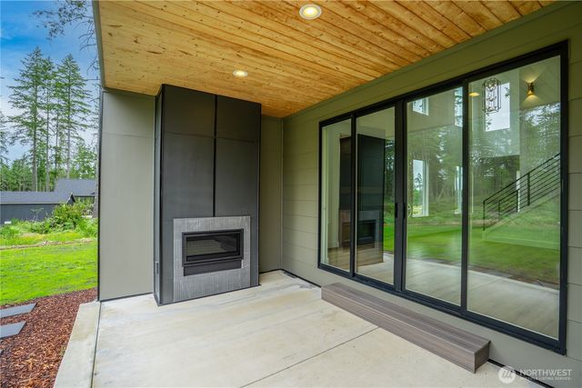 781 W Clear lake Drive, Shelton, WA 98584