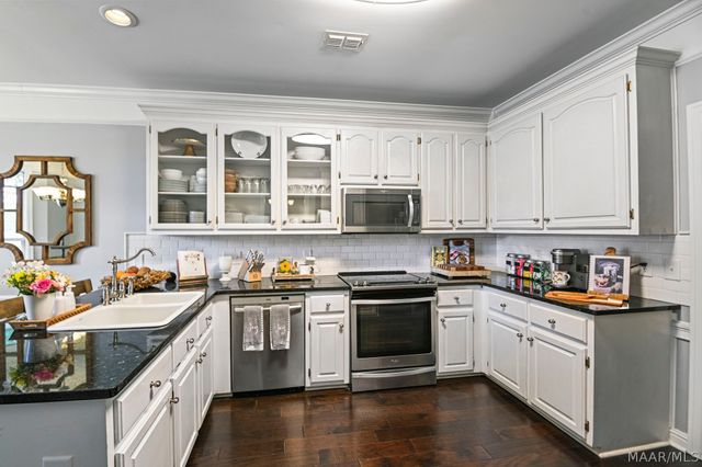 412 HOLLY BROOK Drive, Montgomery, AL 36109