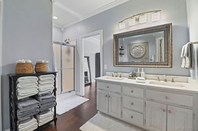 412 HOLLY BROOK Drive, Montgomery, AL 36109