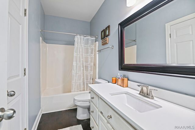 412 HOLLY BROOK Drive, Montgomery, AL 36109