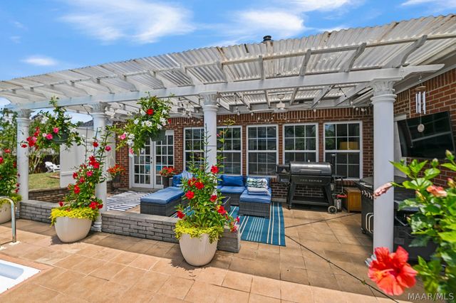 412 HOLLY BROOK Drive, Montgomery, AL 36109