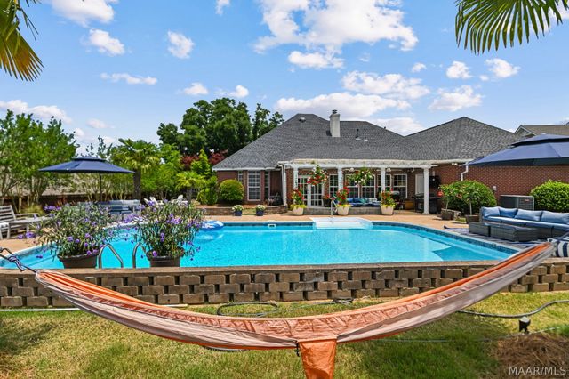 412 HOLLY BROOK Drive, Montgomery, AL 36109