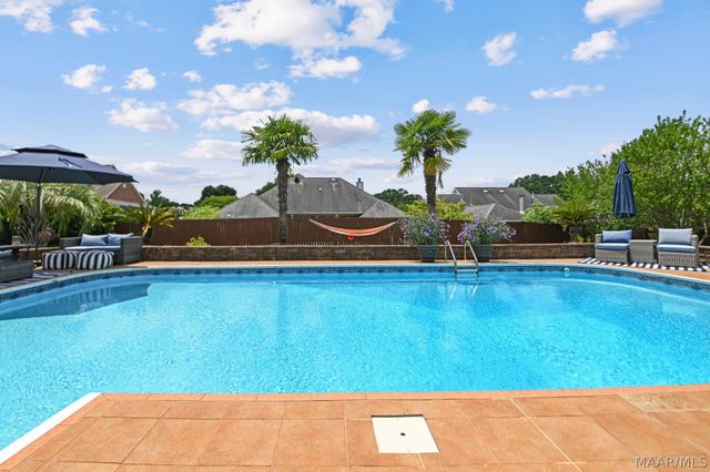 412 HOLLY BROOK Drive, Montgomery, AL 36109