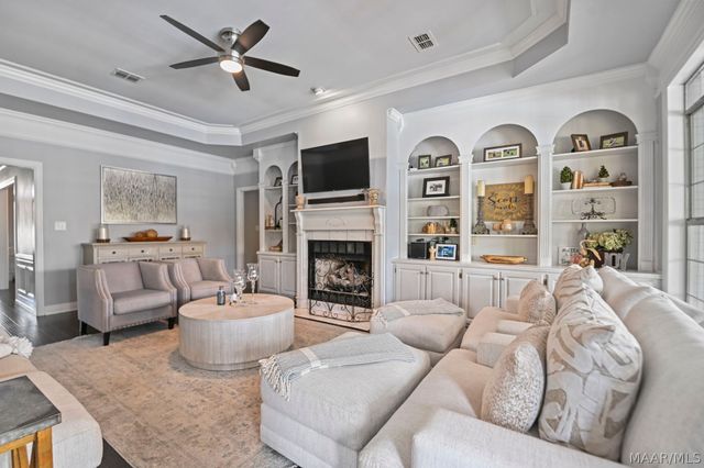 412 HOLLY BROOK Drive, Montgomery, AL 36109