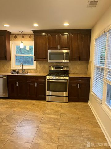 111 E lloyd Court, East Brunswick, NJ 08816