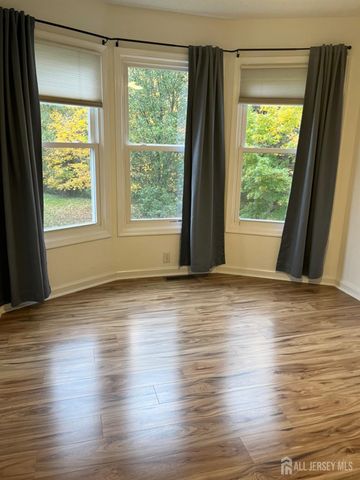 111 E lloyd Court, East Brunswick, NJ 08816