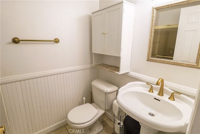 25426 Avenida Escalera, Valencia, CA 91355