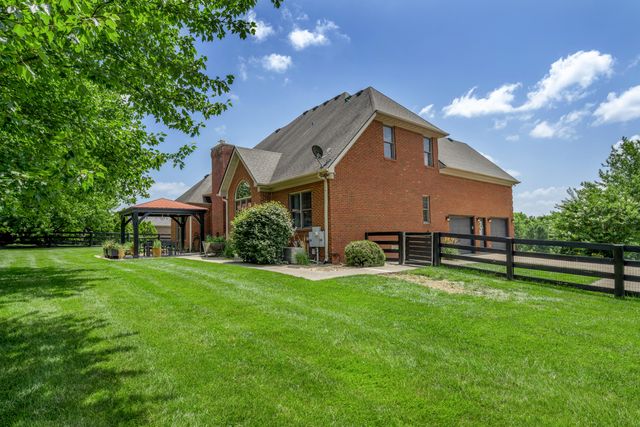 200 Upper Hines Creek Road, Richmond, KY 40475