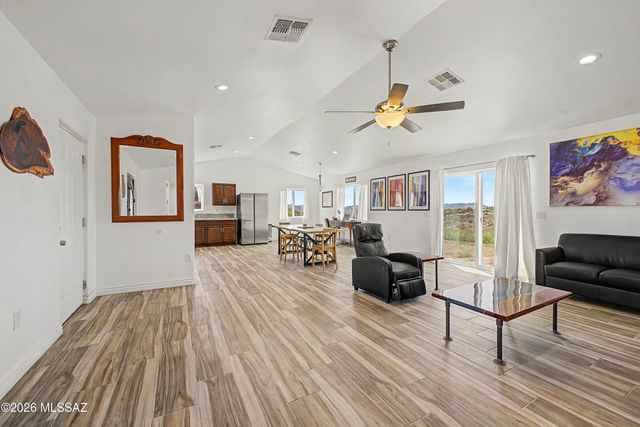 1020 Calle Coyote, Rio Rico, AZ 85648
