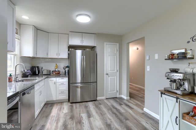 447 BEAGLE RD, Myerstown, PA 17067