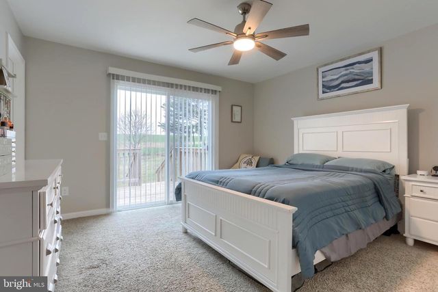 447 BEAGLE RD, Myerstown, PA 17067