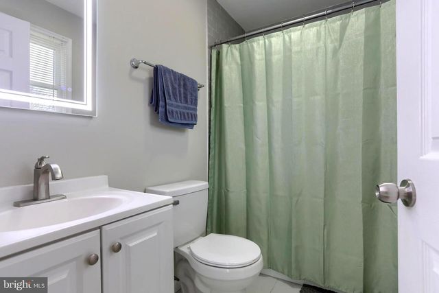 447 BEAGLE RD, Myerstown, PA 17067