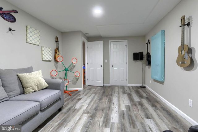 447 BEAGLE RD, Myerstown, PA 17067