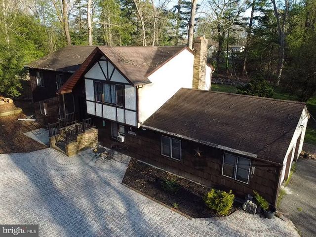 83 OAKLAND DR, Pittsgrove, NJ 08318