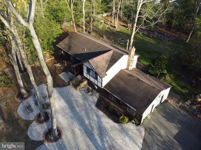 83 OAKLAND DR, Pittsgrove, NJ 08318
