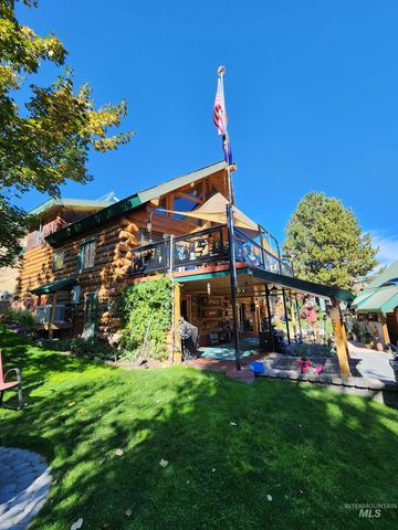 483 N Alpine Circle, Pine, ID 83647