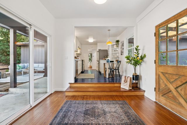 180 Andrea Dr, Walnut Creek, CA 94596