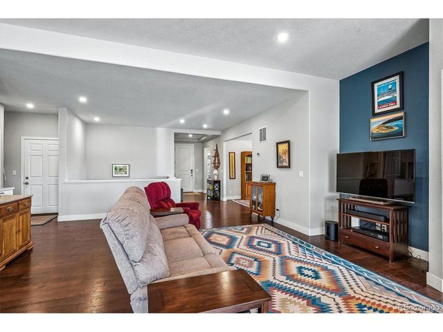 20322 E 52nd Ave, Denver, CO 80249