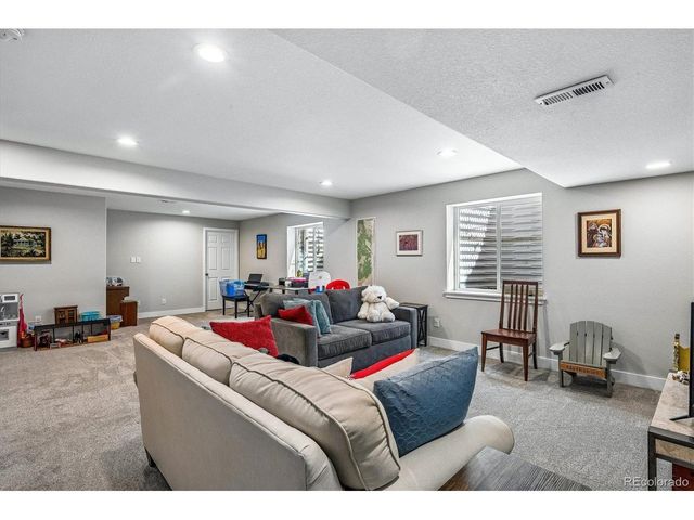 20322 E 52nd Ave, Denver, CO 80249