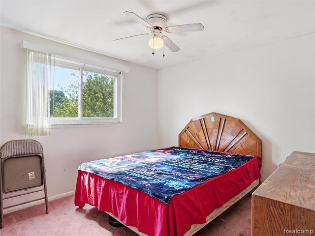13615 Brookside Drive, Sterling Heights, MI 48313