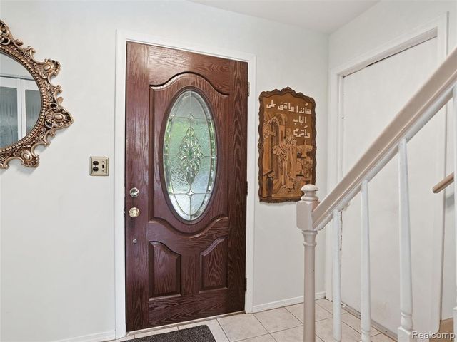 13615 Brookside Drive, Sterling Heights, MI 48313