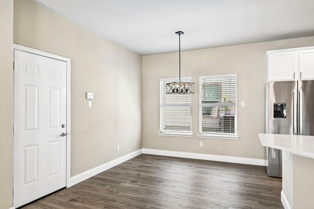 1009 Wenk Drive, Savannah, TX 76227