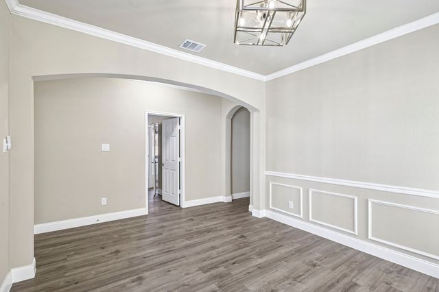 1009 Wenk Drive, Savannah, TX 76227