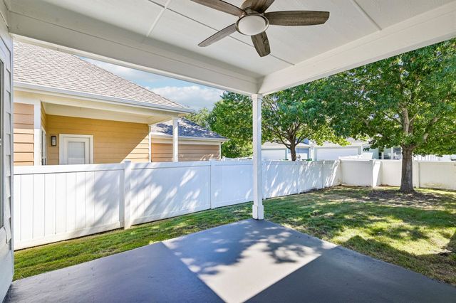 1009 Wenk Drive, Savannah, TX 76227