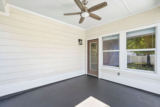 1009 Wenk Drive, Savannah, TX 76227