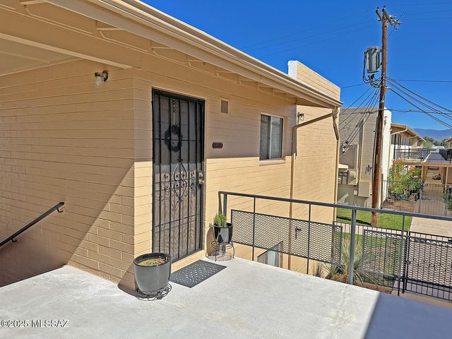 1745 S Jones Blvd Apt K201, Tucson, AZ 85713