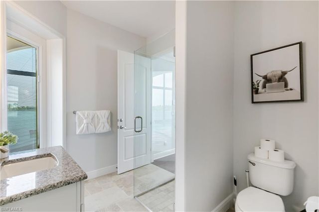 2003 NE 10th PL, Cape Coral, FL 33909