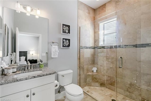 2003 NE 10th PL, Cape Coral, FL 33909