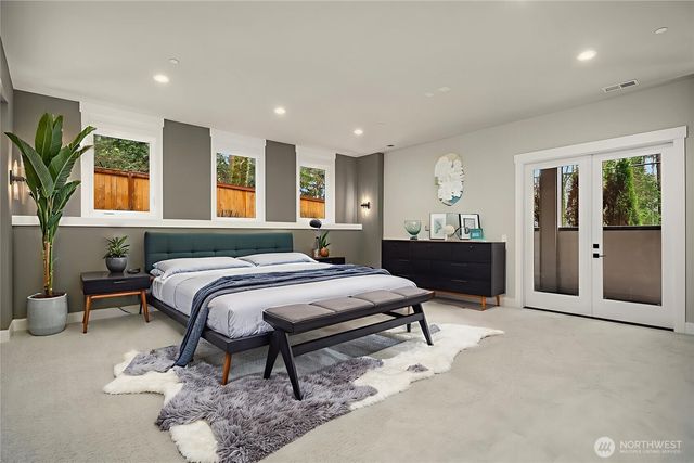 3204 116th Avenue NE, Bellevue, WA 98004