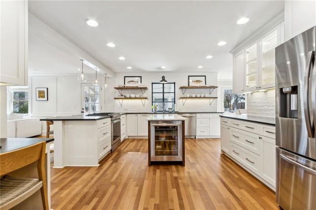 2345 Kimbrough Court, Sandy Springs, GA 30350