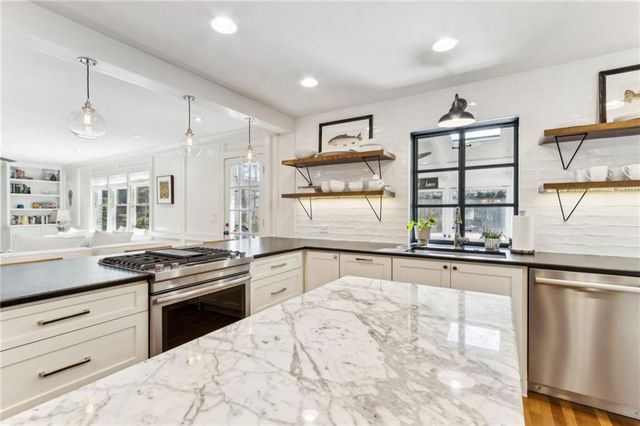 2345 Kimbrough Court, Sandy Springs, GA 30350