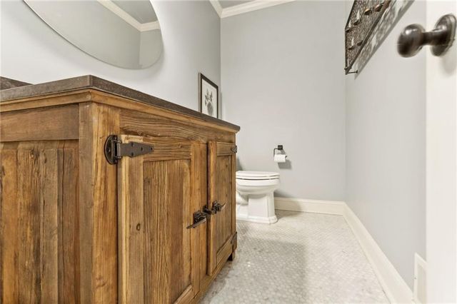 2345 Kimbrough Court, Sandy Springs, GA 30350