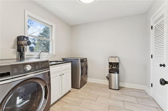 2345 Kimbrough Court, Sandy Springs, GA 30350