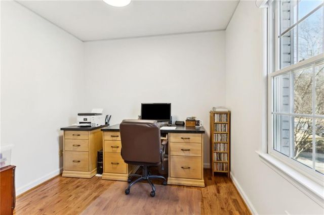 2345 Kimbrough Court, Sandy Springs, GA 30350