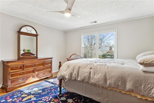 2345 Kimbrough Court, Sandy Springs, GA 30350