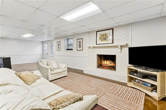 2345 Kimbrough Court, Sandy Springs, GA 30350